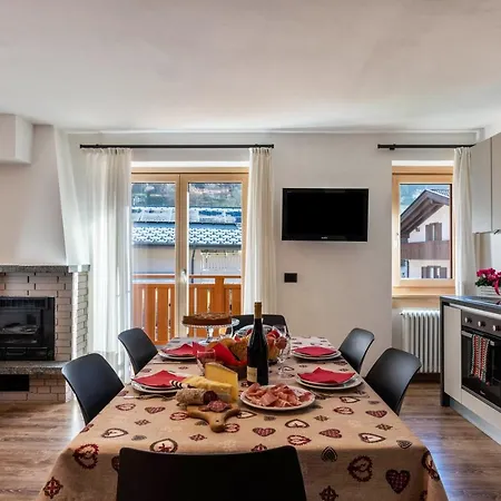 Apartment Lucia 7 *